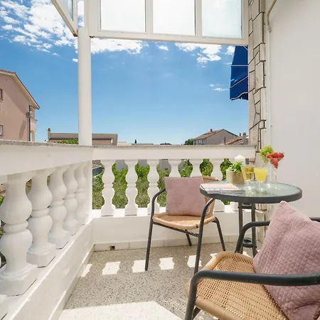 Meri Rooms Gasthuis Vodice