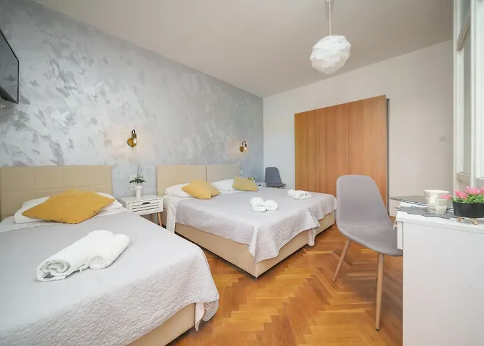 Meri Rooms Gasthuis Vodice